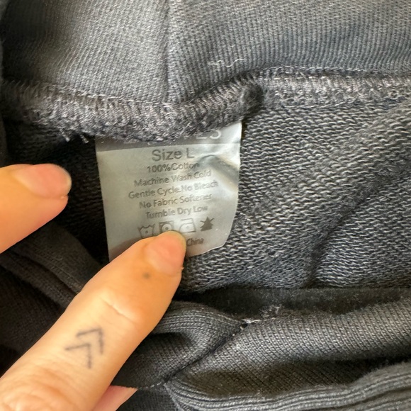 Essentials | Heavyweight Black Hoodie Sweatshirt - Picture 3 of 6